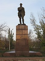 Пам'ятник Якову Свердлову (м. Сєвєродонецьк).jpg