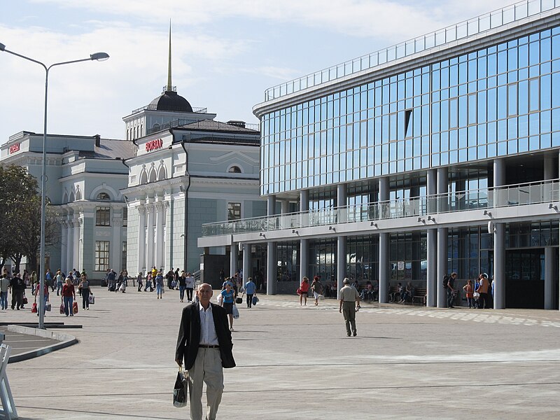 Файл:Залізничний вокзал (Донецьк)-4.jpg
