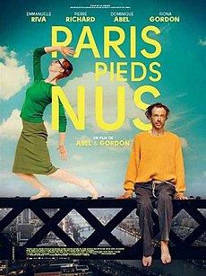 Paris pieds nus poster.jpg