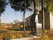Братська могила радянських воїнів, село Волиця, на розі вул. Центральної і Гагаріна.jpg