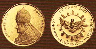 Tập tin:George Adamski Pope Medal.jpg