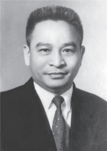 Tập tin:Trần Quốc Hoàn.png