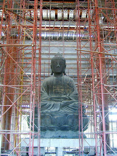Tập tin:Tượng Phật chùa Bái Đính.jpg