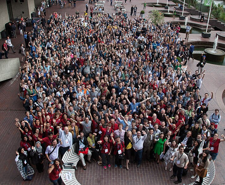 File:Wikimania 2014 group photo.jpeg