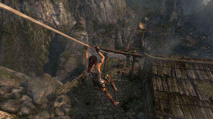 File:Lara Croft on the rope.png