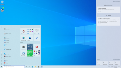 File:Windows 10 Home Version 21H1 Desktop.png