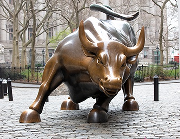 File:Charging Bull statue.jpg