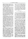 corsaire brestois, qui l’avait initié aux secrets de la navigation. Pendant plusieurs années il fut le bras droit de son père et devint un excellent marin. À ses vingt ans il pouvait en remontrer à plus d’un vieux coureur des mers. Un jour, les Anglais avaient eu raison du corsaire brestois. Cerné en pleine mer par cinq navires fortement armés et pourvus d’équipages nombreux et bien disciplinés, le corsaire avait dû se rendre. Mais il ne s’était rendu qu’après avoir vu son navire réduit à l’état d’épave, et après que lui-même, criblé de blessures, avait senti s’exhaler son dernier souffle de vie. Le hardi marin avait en effet expiré avant qu’on eût touché les côtes anglaises. La mer, qu’il avait tant aimée et parcourue en tout sens, avait reçu sa dépouille. Son fils et les autres membres de l’équipage avaient été retenus prisonniers en Angleterre pendant plusieurs mois, puis retournés en France. Lorsque Constant Dumont remit les pieds dans sa patrie, il trouva déserte et abandonnée la maison paternelle ; on lui apprit que sa mère, douloureusement atteinte par la mort du corsaire, n’avait pu lui survivre. Constant se trouvait orphelin pour tout de bon. Mais il était arrivé à l’âge d’homme et se sentait capable de se tirer d’affaire par ses seuls moyens. Au pis aller, il aurait pu compter sur l’aide d’un frère et de deux sœurs qui lui restaient. Oui, mais les deux sœurs étaient mariées, chacune ayant son foyer et sa famille. Quant au frère, son aîné, s’étant enrôlé dans les armées royales, il avait négligé de donner de ses nouvelles, si bien qu’on ignorait tout de lui. Constant eut bientôt pris son parti : il réunit les maigres épargnes de ses parents, vendit le petit lopin de terre qu’il héritait, et partit pour l’Amérique avec un groupe de colons qu’on dirigeait sur Tadoussac. Là, Constant pensa n’avoir rien de mieux à faire que la pêche. Mais, ayant bientôt rencontré des pêcheurs de l’île Royale[1], il se mit à leur service et vint se fixer à Louisbourg. Il navigua et pêcha avec différents patrons pendant quelques années. Le dernier de ses patrons fut le pêcheur Robichaud, dont il épousa la fille. Deux ans après, Robichaud s’étant noyé accidentellement, Constant et sa femme héritèrent ses biens ; une petite maison, quelques écus péniblement amassés et la barque de pêche l’Aurore. Vingt-cinq ans s’étaient écoulés depuis. Aujourd’hui Constant Dumont touchait la soixantaine. Pourtant, jeune encore, se disait-il, vigoureux et souple, il estimait qu’il avait bien devant lui dix ou quinze ans encore de bonnes saisons de pêche. Pour lui, c’était tout un avenir, et à moins que la mer, sournoise et traîtresse quelquefois, ne le prît un jour prochain, comme elle avait pris son père… Ah ! elle ne l’aurait point. Non, elle ne l’aurait jamais ! N’avait-il pas comme une prescience qu’il mourrait dans son lit, et de sa belle mort ? Hélas ! son destin était écrit en d’autres lettres, et des lettres dont le sens l’eût fait frémir d’épouvante et d’horreur. ♦     ♦ On était aux derniers jours d’avril 1745. L’hiver s’était écoulé dans le calme et le repos pour les pêcheurs. On sait que le marin ne supporte pas longtemps sans ennui et malaise le trop plat « plancher des vaches » ; aussi, vit-il toujours avec la hâte de voir revenir le beau matin printanier où il pourra remettre à la voile et, barbe au vent, voguer de nouveau vers les bancs de poissons. À Louisbourg, ce printemps-là, on attendait avec hâte la dislocation des glaces qui bloquaient le port et empêchaient les pêcheurs de reprendre la mer. Constant Dumont s’était donc mis à ses apprêts. Tous les jours il se rendait à son navire ancré dans la petite crique solitaire. Là, on était à l’abri des grands vents de mer et des hautes vagues, et l’on pouvait à son aise faire les réparations nécessaires. La crique s’étant débarassée de ses glaces, on y pouvait voir l’Aurore osciller paresseusement sur les petites lames qui venaient mousser contre ses flancs. Ce jour-là, justement, sa toilette annuelle se trouvait terminée, elle était toute prête à voler vers la mer. Constant Dumont se sentait content, heureux. D’un œil attendri, il considérait son navire et, tout en fumant sa pipe, soupirait d’aise et de satisfaction. Néanmoins, il sentait une impatience le tirailler chaque fois qu’il portait ses regards vers la mer, au loin, et sur les glaces qui l’en séparaient. Debout sur le pont, il repassait minutieusement chaque détail de la besogne accomplie, voulant s’assurer qu’il n’avait rien oublié. De temps en temps il levait vers le ciel ses yeux bleus et sa barbe grisonnante, et, dans une contemplation muette, il paraissait invoquer quelque dieu de la mer et lui demander de briser de son puissant trident le barrage des glaces. Mais le jour s’en allait. Au ras de l’horizon, dans une déchirure de nuages ouateux et rougeoyant, le soleil éparpillait largement ses derniers rayons, qu’on voyait jouer sur la mer, là-bas, tout au