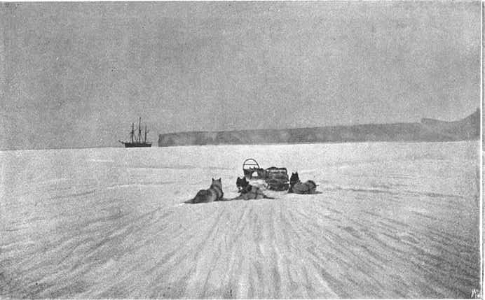 Fil:Amundsen,Roald-Sydpolen I-1912-p295.jpg