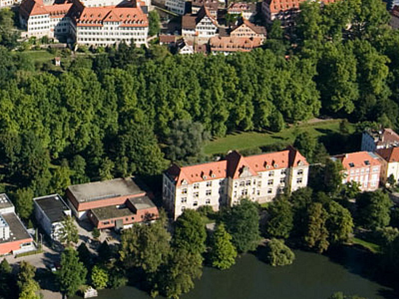 Datei:Uhlandgymnasium2.jpg