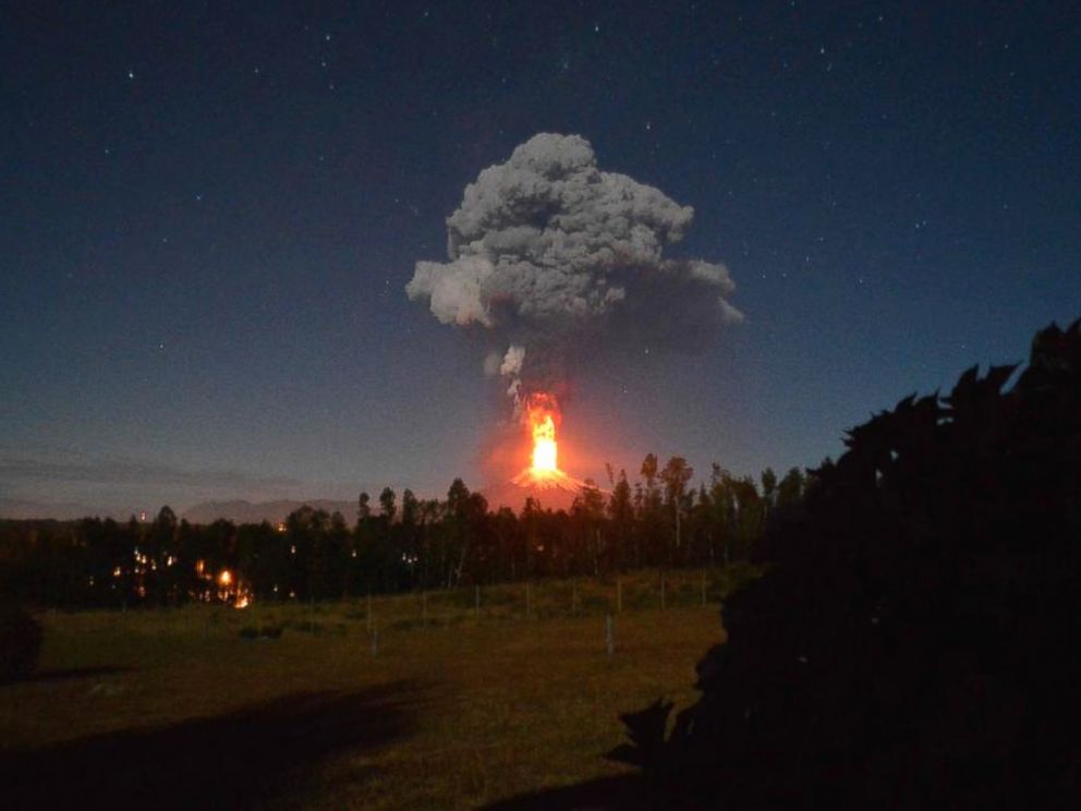 File Villarrica Eruption Cloud Jpg Wikiversity