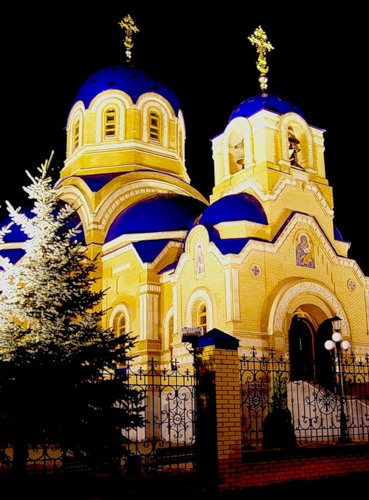 File:Assumption cathedral, yoshkar-ola.jpg
