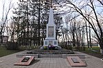Братская могила 72 советских воинов и жителей станицы, погибших и замученных фашистскими оккупантами