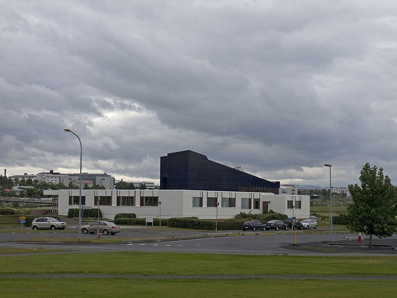 Файл:Nordic House Reykjavik.jpg