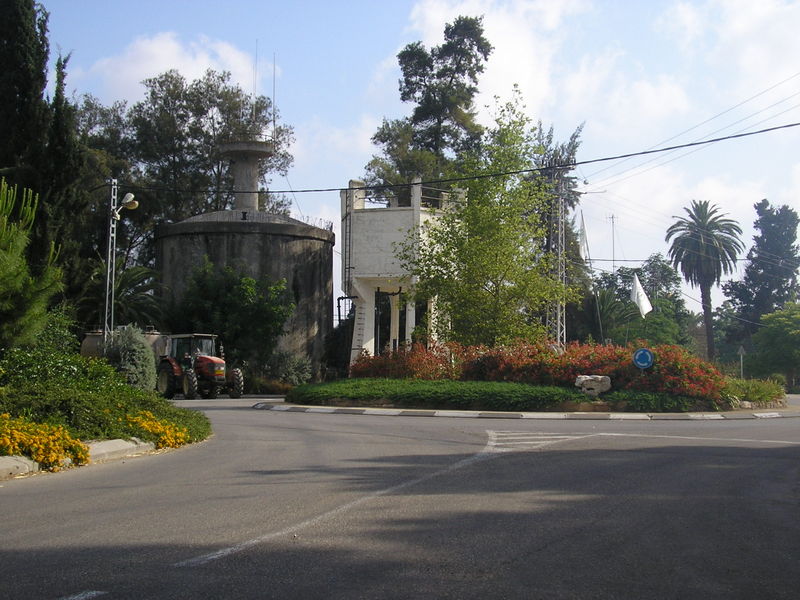 קובץ:Nahalal.jpg